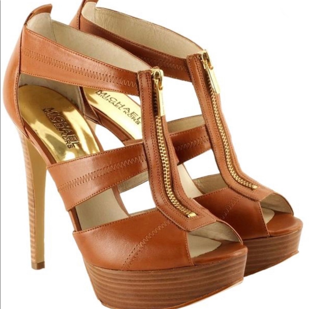Michael Kors Berkley Leather T-Strap Heels 7.5 EUC
